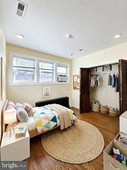 Building Photo - 5227 Kansas Ave NW