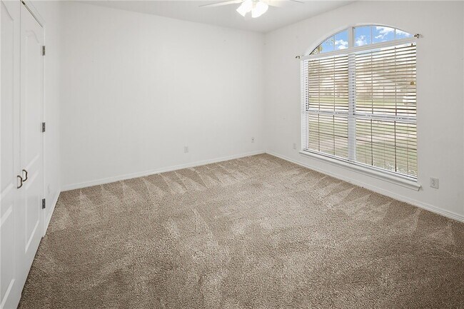 Building Photo - 3209 Salzburg Ct