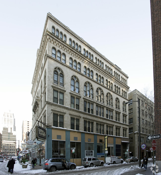 Building Photo - 701 Sansom Street