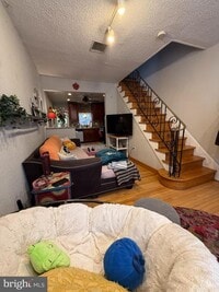 Building Photo - 740 St Albans St