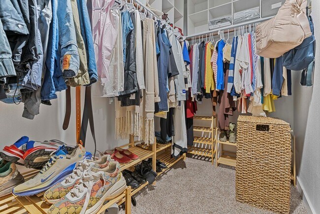 Building Photo - 7710 Purple Vitex Rd