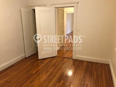 Building Photo - 1 bedroom in Boston MA 02135