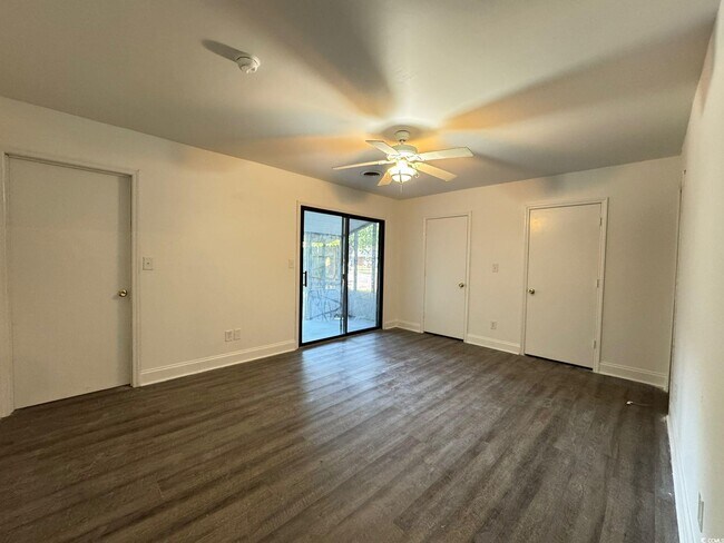 Building Photo - 91 Freedom Way