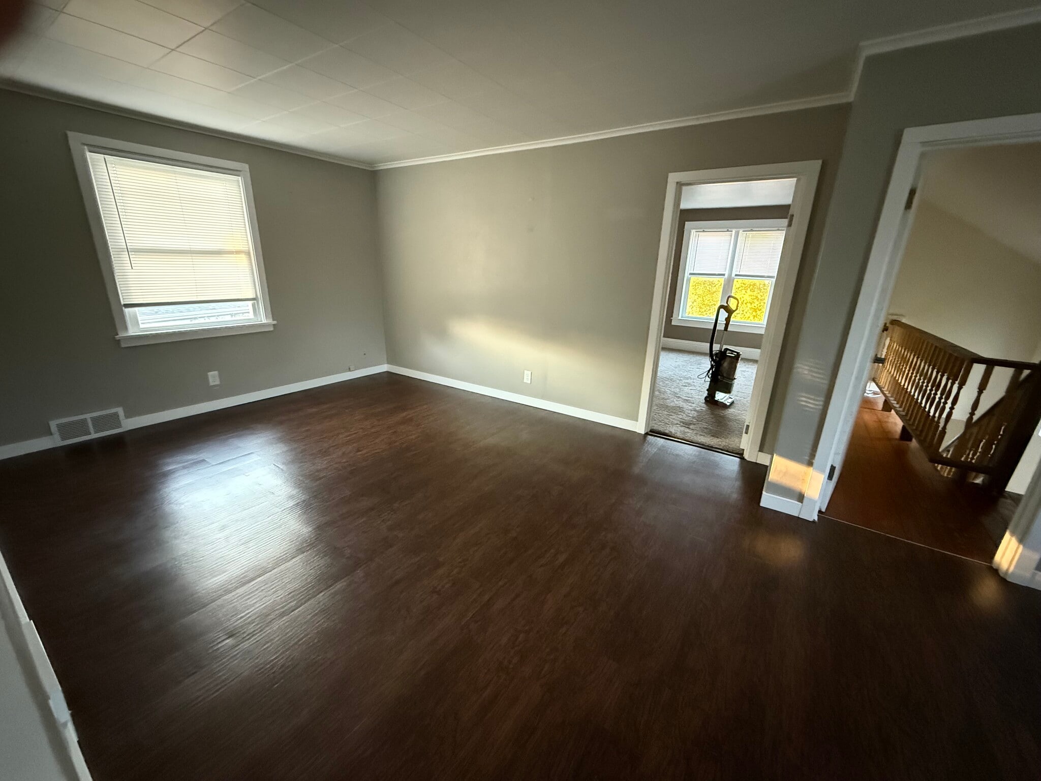 Building Photo - 1035 Durfee Ave