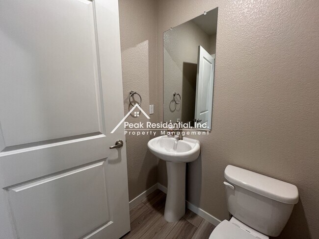 Building Photo - 2973 Bowery Ln
