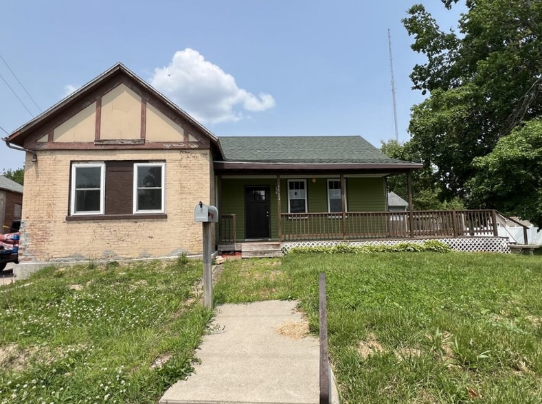 Primary Photo - 1502 Mt Pleasant St
