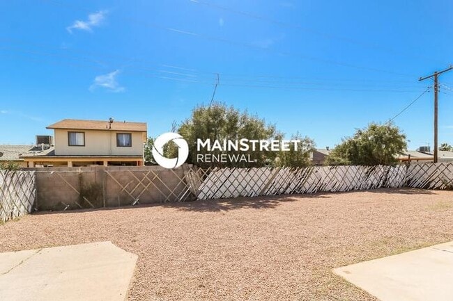 Building Photo - 4 Bedroom Pet-Friendly Home in PHOENIX, AZ...