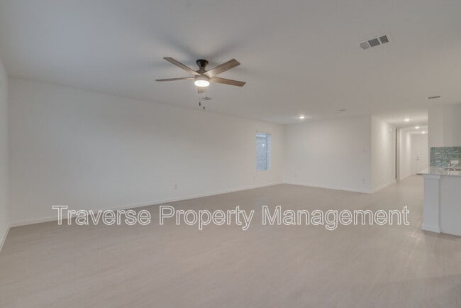 Building Photo - 2700 Wispy Crk Dr