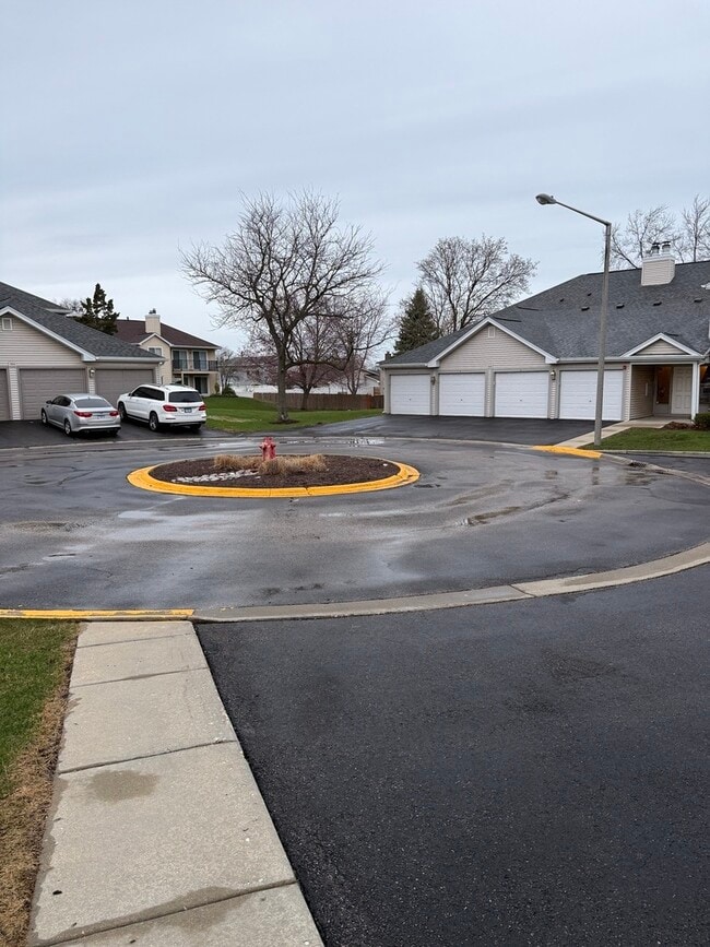 Building Photo - 7040 Remington Ct