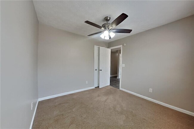 Building Photo - 1263 Melrose Forest Ln SE