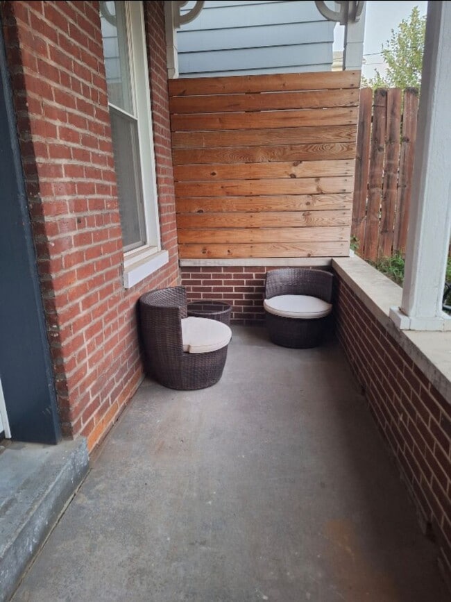 Building Photo - Fully Furnished 1 bedroom in Ludlow – All Utilities Included