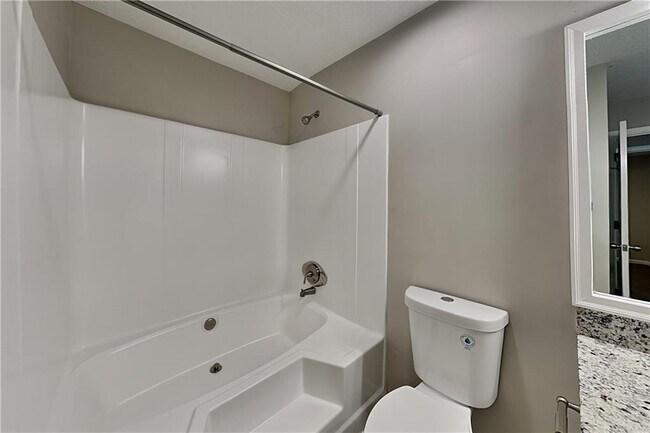 Building Photo - 2630 Amber Creek Dr