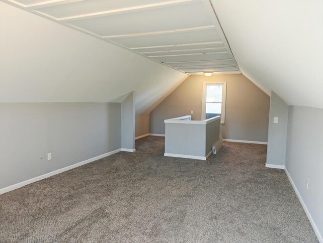 Building Photo - 3356 Bald Mountain Rd