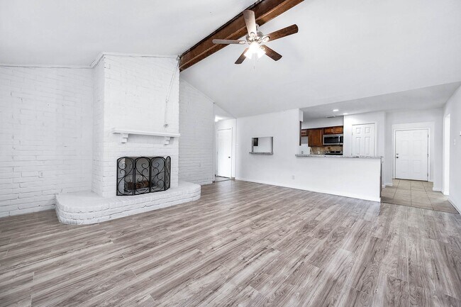 Building Photo - 13706 Towneway Dr