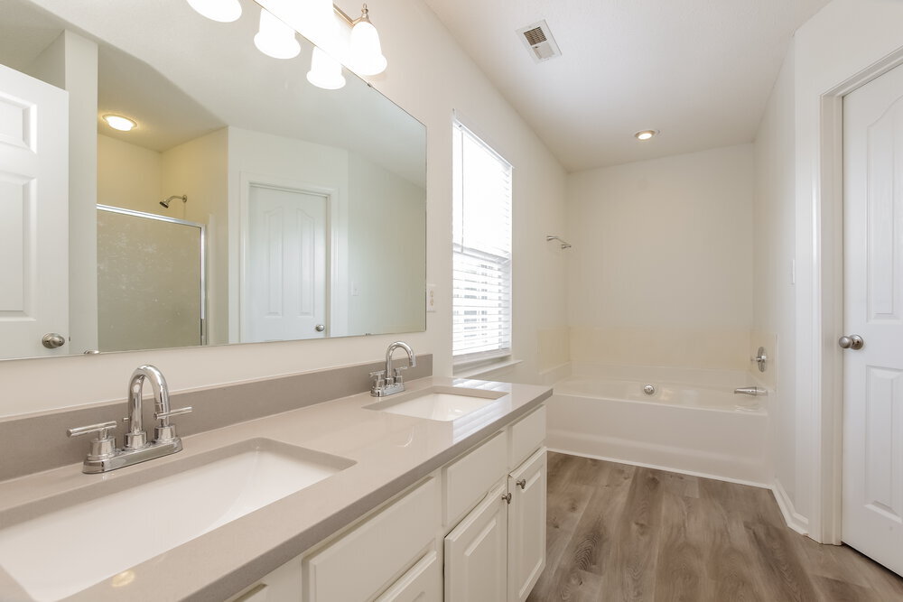 Building Photo - 13911 Gauley Cir