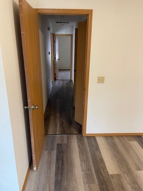 Building Photo - 3360 S Parkmont Ct