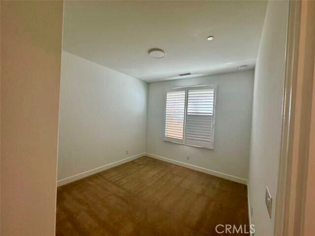 Building Photo - 105 Mangrove Banks