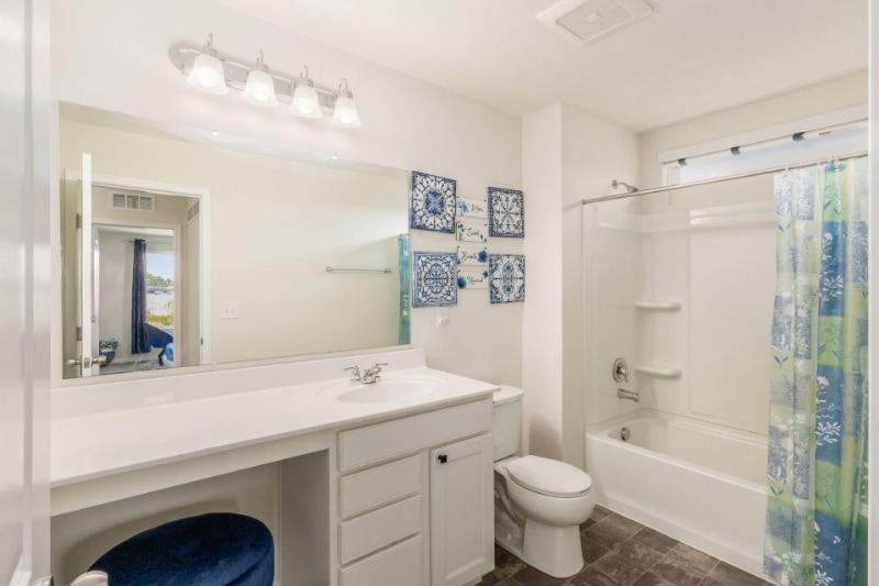 Building Photo - 2868 Beechwood Dr