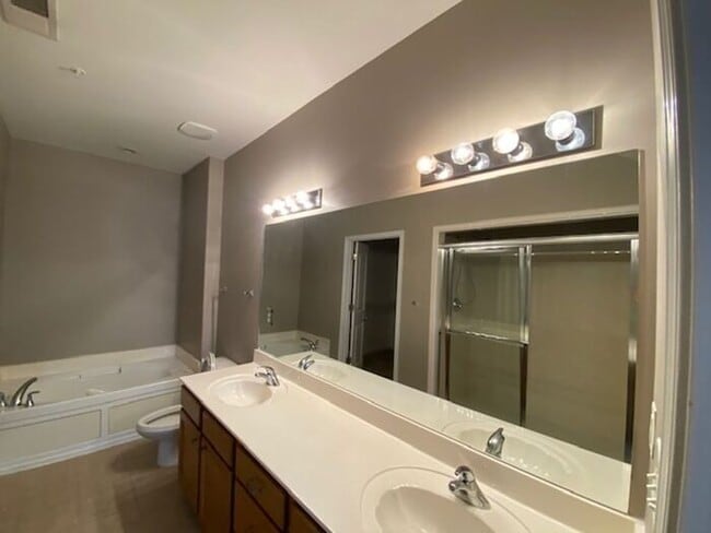 Building Photo - Limited-Time Move-in Specials - Plantation Estates