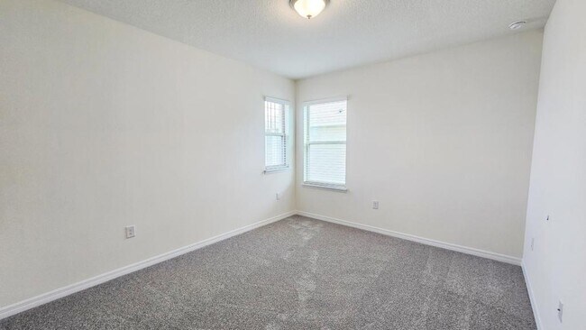 Building Photo - 16013 Rdg Hvn Aly