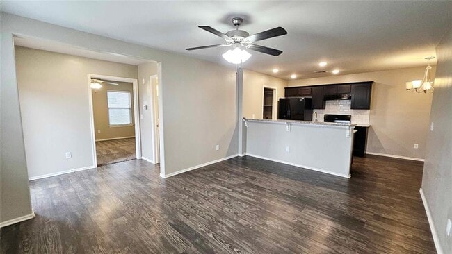 Building Photo - 8803 SW 45th St