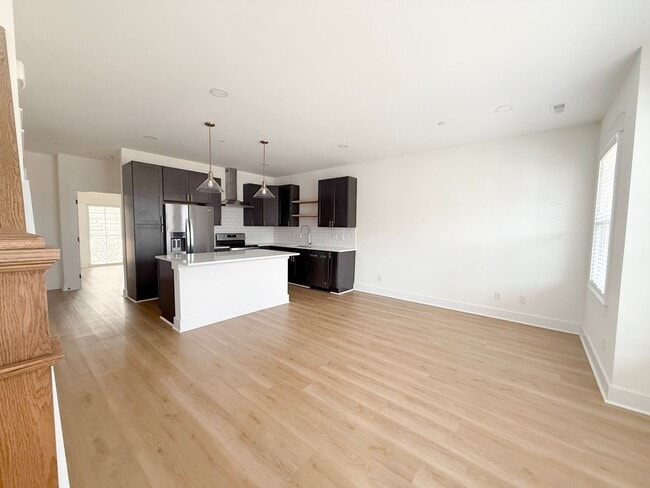 Building Photo - Modern 3-Bedroom Home with Flex Room and Resort-Style Amenities at Highbury