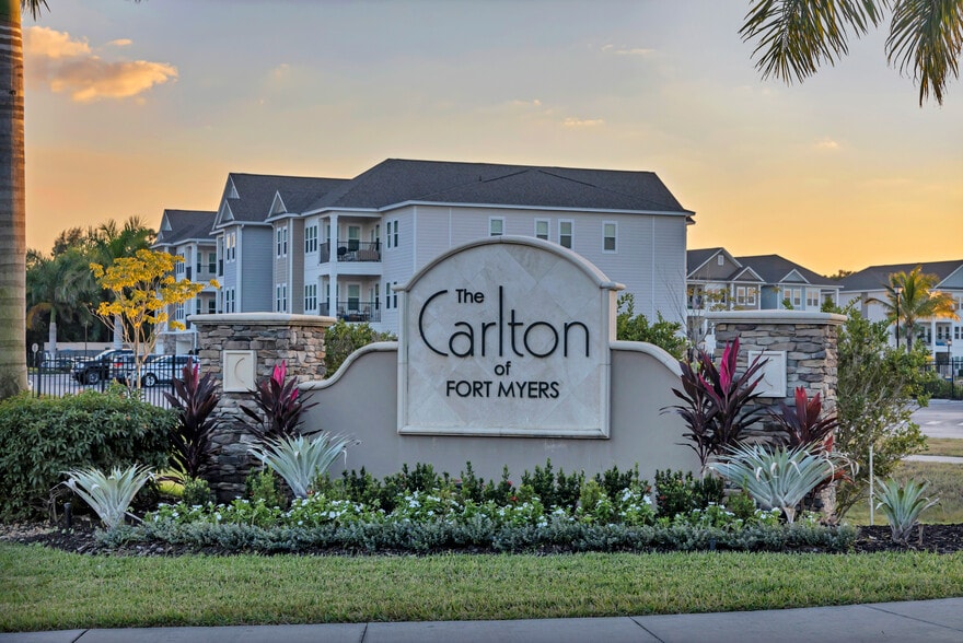 Building Photo - The Carlton of Fort Myers