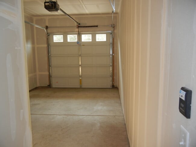 Building Photo - 6908 Liberty Ln