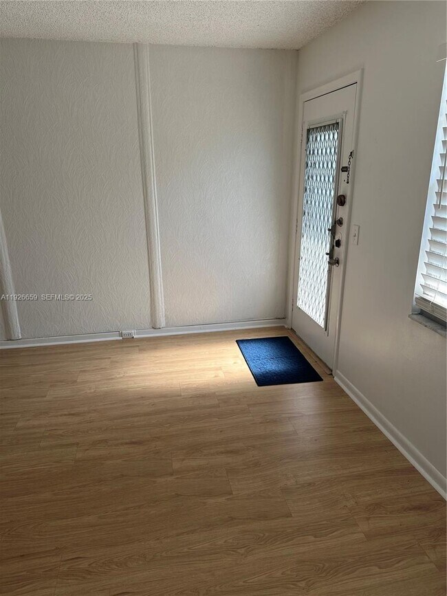 Building Photo - 13255 SW 9th Ct