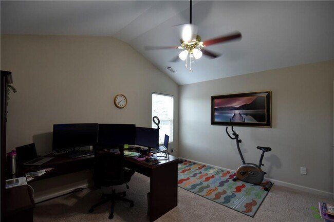Building Photo - 1805 Kingsbridge Ct