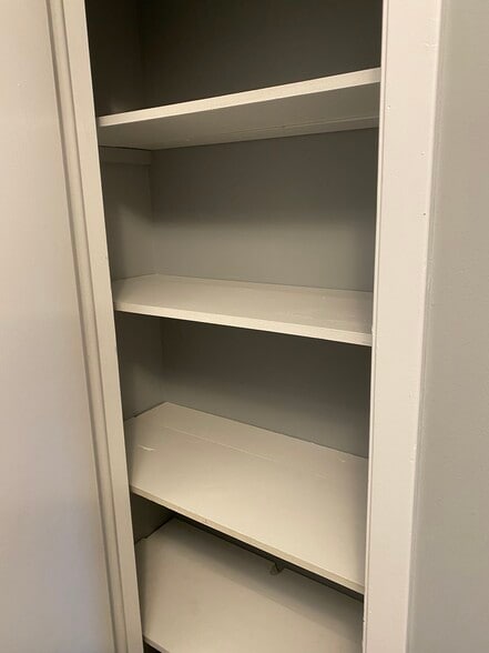 Building Photo - 3317 Bridge Manor Dr