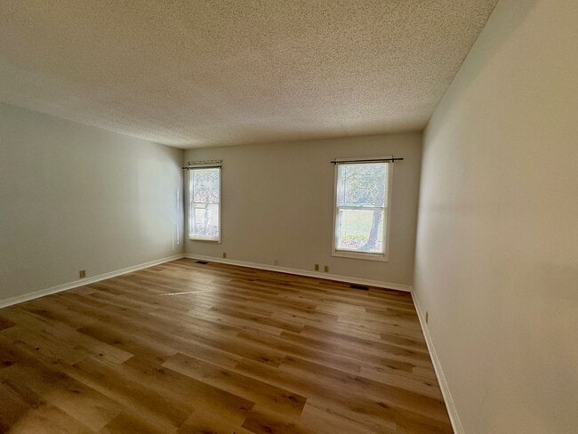 Building Photo - Black Mountain - Two Bedroom, 55 + Community