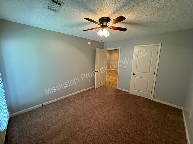 Building Photo - 3BR/2BA For Rent