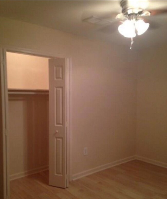 Building Photo - 4902 Tristian Ave