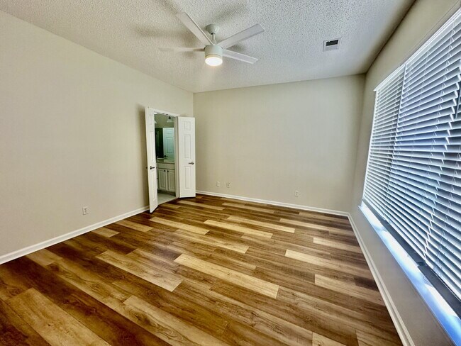 Building Photo - Wake up to a Wooded View at this Home in S...
