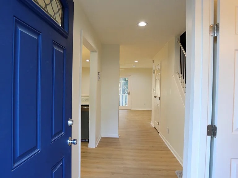 Building Photo - 365 W Illinois Ave