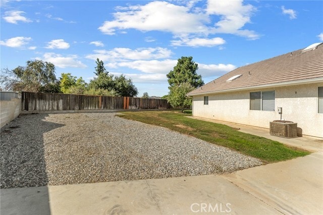 Building Photo - 35330 Rancho Rd