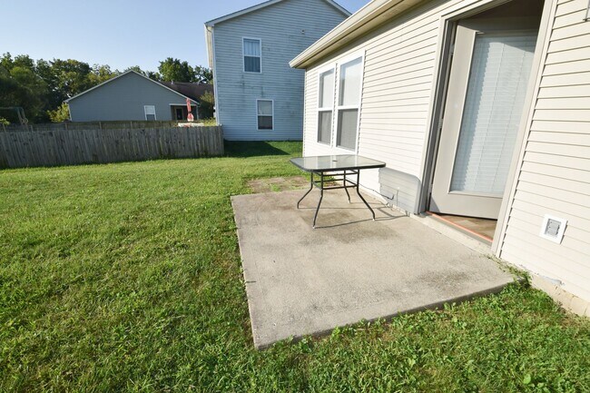 Building Photo - 551 Runnymede Ct