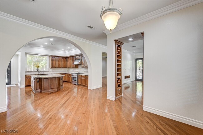 Building Photo - 3680 Belvedere Park Ln