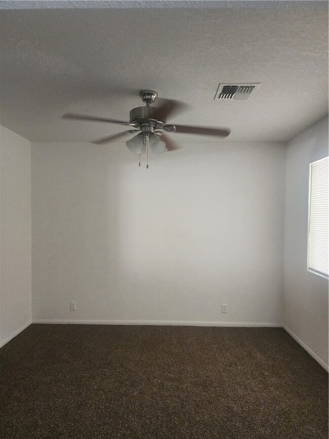 Building Photo - 1365 Trane Rd