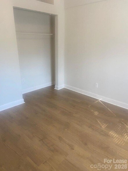 Building Photo - 3109 Ridge Ave