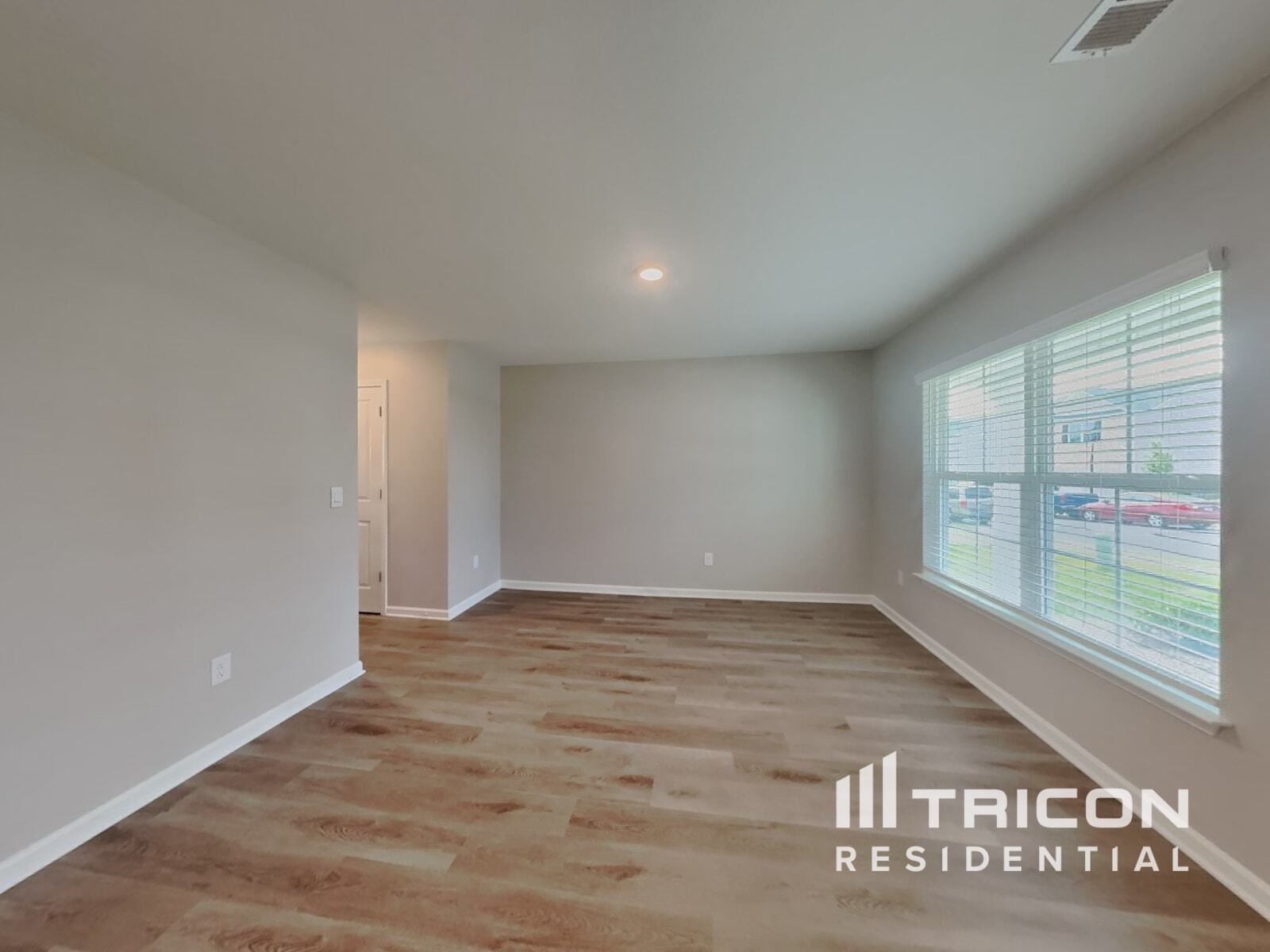 Building Photo - 6858 Keeneland Dr