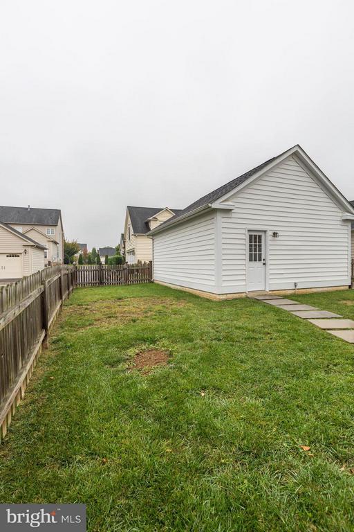 Building Photo - 2705 Mae Wade Ave