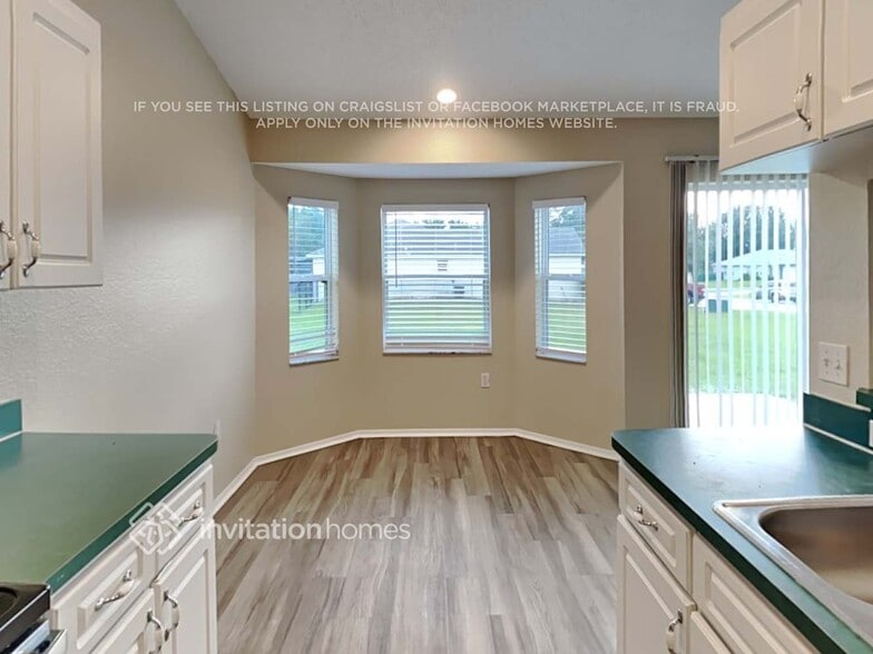Building Photo - 122 Oak Run Dr