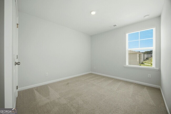 Building Photo - 111 Horned Owl Ave
