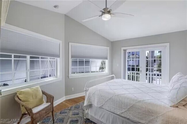 Building Photo - 437 Tradewinds Ave