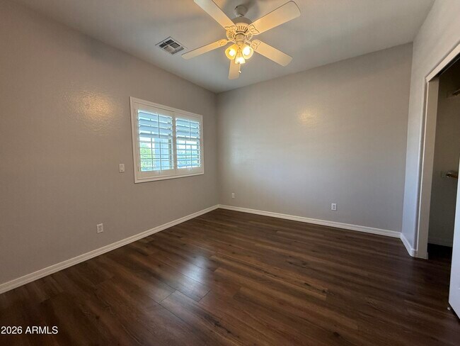 Building Photo - 4287 S Kimberlee Dr