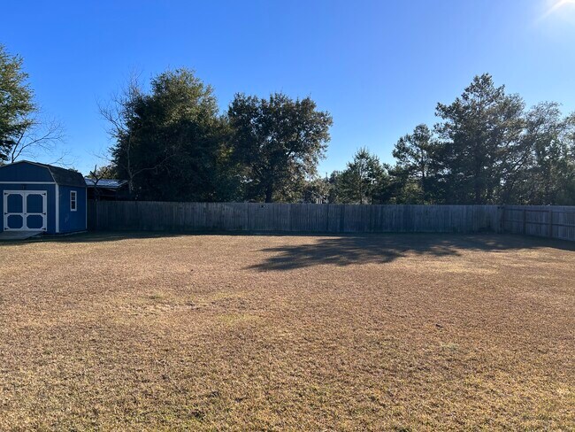 Building Photo - 8283 Calle Mio