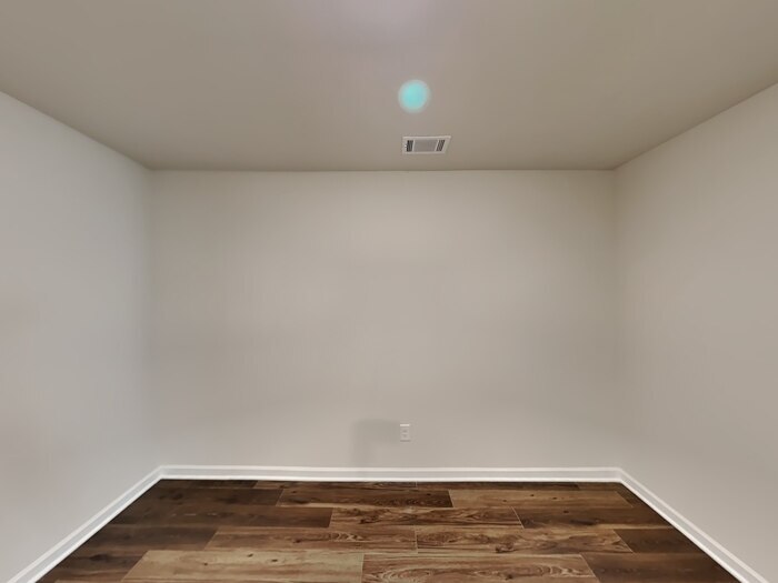 Building Photo - 121 Wayne Ln