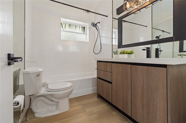 Building Photo - 900 Belle Meade Island Dr